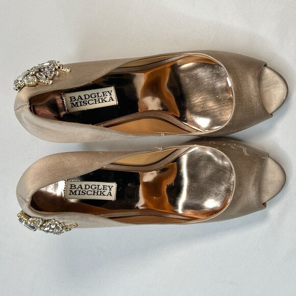 Badgley Mischka Royal Heels Jewel Embellished Satin Peep Toe Champagne 9 - Picture 4 of 16